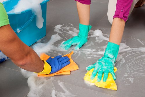 Benefits of hiring professional cleaners